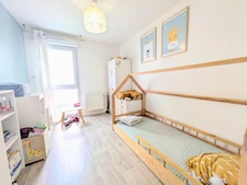 A LOUER - Apt T3 BIS - 72m2 + BALCON + PARKING - COEUR DE VILLE - BEZONS (95)
