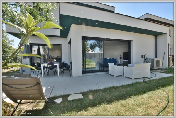 Maison à vendre 6 pièces TRELAZE (49) Maison 152 M² TERRAIN 337 M².