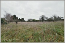 Terrain à vendre de 3 441,00 m² proche de DURTAL (49) Terrain avec Grange de 3441 M²