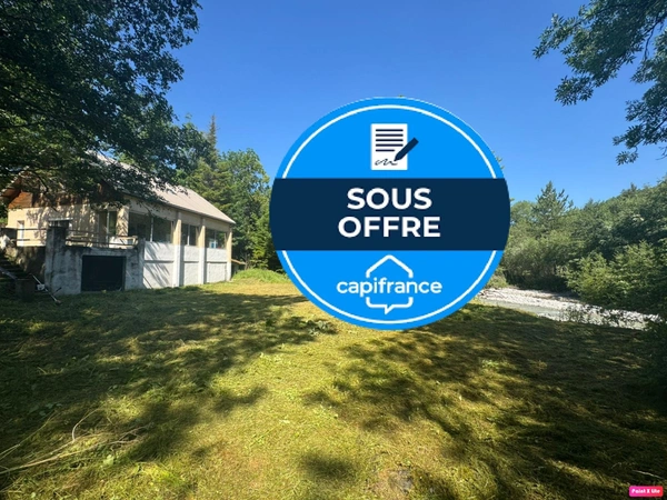 Maison à vendre 6 pièces  ()