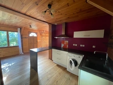 Maison à vendre 2 pièces  (05)