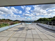 À VENDRE – Superbe F2 de 49,51 m² avec parking & cave – Résidence Seniors Les Jardins d’Arcadie – Mont-Saint-Aignan