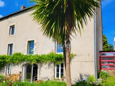 Riec sur Belon - Maison bourgeoise, 4 niveaux, centre bourg, jardin clos avec puits, près de 250m2! Unique!! 