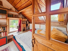 ILE DE GROIX - Domaine 9600m2, 2 habitations. Maison de154m2 sortie d'un livre d'aventure!