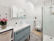 NEVEZ - Superbe duplex T3 rénové, esprit loft, à 7 minutes des plages, au calme, centre bourg!