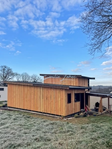 Maison ossature bois – Fort potentiel locatif et évolutif – Centre de Riec-sur-Bélon