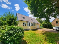 Riec-sur-Bélon – Maison rénovée avec vie de plain-pied, au calme, secteur de Coat Pin