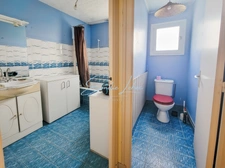 Trégunc – Maison 146 m² avec T2 indépendant, sous-sol complet et 5 580 m² de terrain au calme