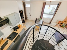 NEVEZ - Superbe duplex T3 rénové, esprit loft, à 7 minutes des plages, au calme, centre bourg!