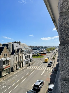 Concarneau – T2 coup de cœur, entièrement rénové, lumineux, cave et emplacement privilégié
