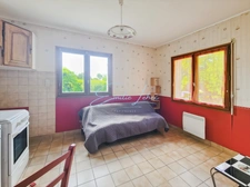 Trégunc – Maison 146 m² avec T2 indépendant, sous-sol complet et 5 580 m² de terrain au calme