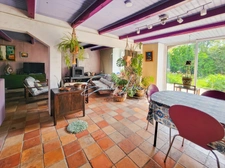 Riec sur Belon - Maison bourgeoise, 4 niveaux, centre bourg, jardin clos avec puits, près de 250m2! Unique!! 
