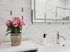 NEVEZ - Superbe duplex T3 rénové, esprit loft, à 7 minutes des plages, au calme, centre bourg!