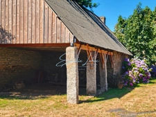 Melgven – Propriété de caractère de 197 m² avec dépendances en pierre sur plus de 8 600 m² de terrain