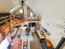 ILE DE GROIX - Domaine 9600m2, 2 habitations. Maison de154m2 sortie d'un livre d'aventure!