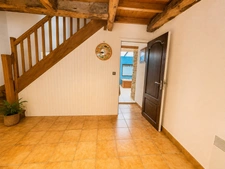 LE TREVOUX - Propriété en pierre avec maison principale, gîte indépendant et dépendances sur près d’un hectare