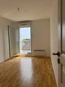 LE PERREUX-SUR-MARNE – VUE EXCEPTIONNELLE SUR LA MARNE – 2 MIN RER A – 4 PIÈCES 75 M² – DERNIER ÉTAGE – ASCENSEUR – BALCONS – PARKING
