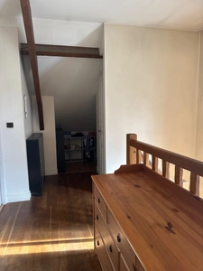 À 2 MIN DU RER E CHAMPIGNY CENTRE – MAISON 123 M² HABITABLES – 4 CHAMBRES/GRAND SEJOUR– TERRAIN 400 M² – 2 GARAGES – ATELIER 30 M²