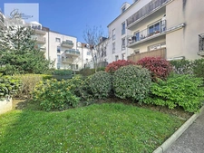 LE PERREUX-SUR-MARNE – VUE EXCEPTIONNELLE SUR LA MARNE – 2 MIN RER A – 4 PIÈCES 75 M² – DERNIER ÉTAGE – ASCENSEUR – BALCONS – PARKING