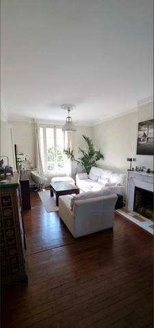 CHAMPIGNY SUR MARNE (94) A 2mn a pied du RER E /Maison 5 pieces 118m²