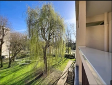 Grand T3 -68m² /PARKING- BALCON à deux pas des bords de Marne .