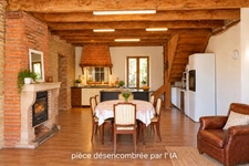 FERME A FINIR DE RESTAURER - 1 HECTARE - BOIS - CALME - GROS POTENTIEL.