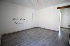 Dpt Marne (51), à louer EPERNAY appartement T2 de 38 m²  