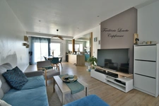 Maison à vendre 5 pièces EPERNAY (51), coteau ouest, avec un petit jardin et deux terrasse.