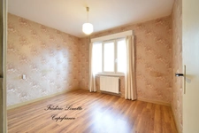 Maison à vendre 7 pièces DIZY (51) dissocié en 1 appartement et une maison plus 3 garages, 2 terrasses, 