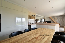 Dpt Marne (51), à vendre MONTMIRAIL maison P7 de 230 m² - Terrain de 1 000,00 m² 