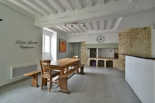 Maison à vendre 6 pièces CHATILLON SUR MARNE (51)EN EXCLUSIVITÉ – Châtillon-sur-Marne (51) – 170 m² avec cour, terrasse et dépendance + activité gîte