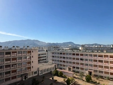 MARSEILLE 10ème / 6ème : T3 Traversant avec Balcon Sud –vue dégagée - 5ème étage avec ascenseur – Proche Castellane