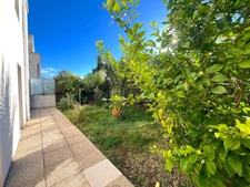 Exclusivité –  Idéal Investissement - T3 Jardin 50m2 avec DEUX PARKINGS - limite Allauch, résidence de 2011