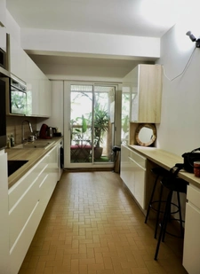 Appartement T3/T4 avec balcons MARSEILLE 6EME ARRONDISSEMENT Proche Castellane