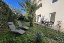 Exclusivité –  Idéal Investissement - T3 Jardin 50m2 avec DEUX PARKINGS - limite Allauch, résidence de 2011