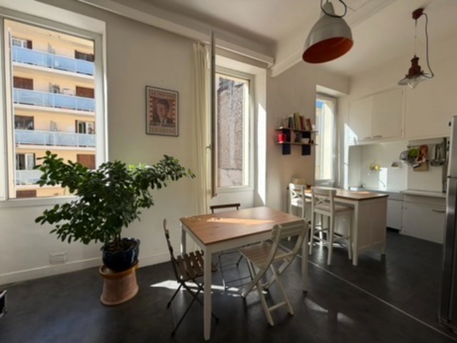 Appartement 4 pièces 78 m² · à Marseille 1er Arrondissement · 78 m² · 270 000 €
