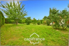 Maison de plain pied, double garage, 3 chambre, jardin clos