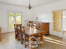 Maison de plain-pied, 4 pièces et jolie vue, dans un environnement calme