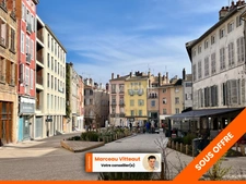 SOUS OFFRE - Appartement à vendre 2 pièces MACON (71)
