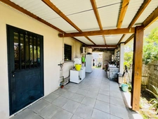 À vendre – Maison F5 de 135 m² sur 692 m² de terrain – Piscine – Saint-André (974)