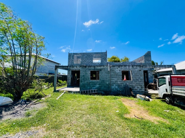 Deux villas jumelées T5 à vendre  SAINT ANDRE (974)