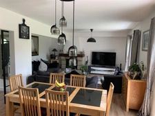 Maison de qualité rénovée à vendre, 5 chambres LA FEUILLEE (29) à la campagne + carport double + grand terrain clos sans vis à vis