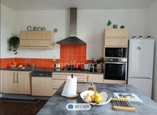 Maison rénovée de 114 m² – 3 chambres dont une suite parentale – Terrain clos – Garage – Sous‑sol complet – À 10 min à pied du bourg