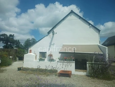 Maison à vendre 4 pièces CLEDEN POHER (29) grand jardin, garage et dépendances