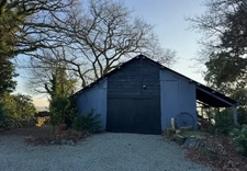 Maison 2 chambres au calme à Locarn(22) avec garage, grand jardin et dépendances dont un gîte rénové pour revenus supplémentaires