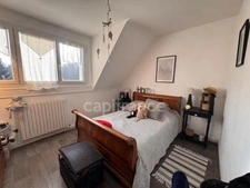 Maison rénovée 3 chambres – Vue dégagée – Sous sol complet - Sans vis à vis – Proche de Carhaix 