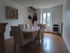 Maison rénovée de 114 m² – 3 chambres dont une suite parentale – Terrain clos – Garage – Sous‑sol complet – À 10 min à pied du bourg