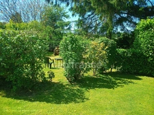 Maison à vendre 4 pièces CLEDEN POHER (29) grand jardin, garage et dépendances
