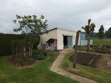 Maison à usage d'habitation exposée sud: 106 m2 à la campagne avec jardin, prairie et dépendances à 1h des plages de Concarneau
