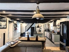 Maison 2 chambres au calme à Locarn(22) avec garage, grand jardin et dépendances dont un gîte rénové pour revenus supplémentaires